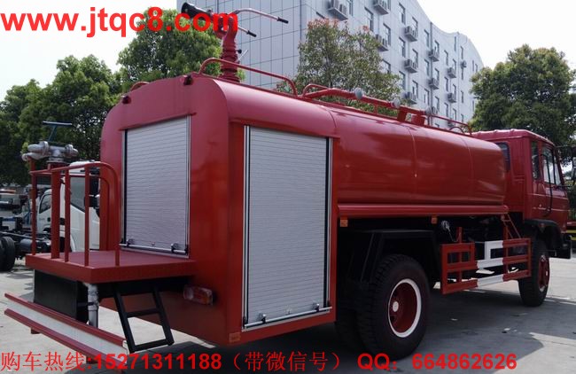 東風145型消防灑水車(8-12噸)安裝前沖后灑側噴后置工作平臺,工作平臺安裝灑水高炮,一車兩用,即可用作消防車,同時用于綠化灑水車,是一款多功能型消防車。