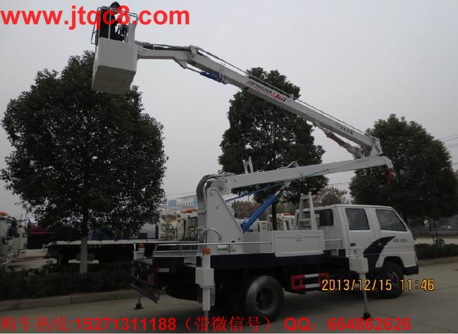 專注高效 江鈴升降車助推物流行業(yè)發(fā)展.jpg